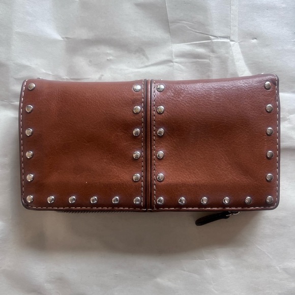 Michael Kors Tan Leather Wallet - Picture 1 of 7